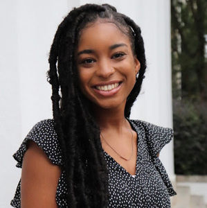 Meet your Posher, Aliya